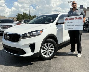 Used 2020 Kia Sorento LX image 1