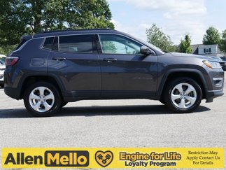 Used 2018 Jeep Compass Latitude w/ Popular Equipment Group image 1