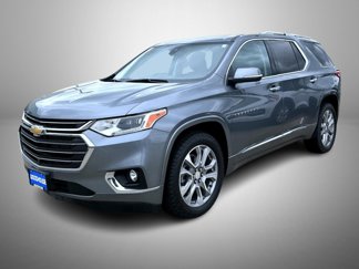 Used 2021 Chevrolet Traverse Premier image 1