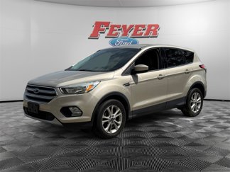 Certified 2017 Ford Escape SE image 1
