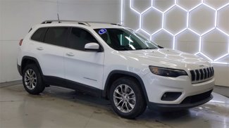 Used 2019 Jeep Cherokee Latitude Plus image 1