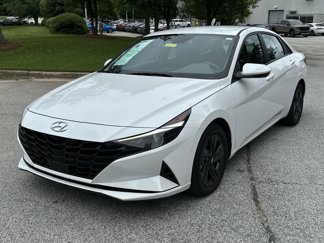 Used 2022 Hyundai Elantra SEL w/ Convenience Package image 1