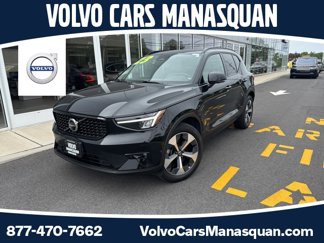 Certified 2023 Volvo XC40 B5 Plus w/ Driver Assist Package image 1