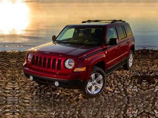 Used 2016 Jeep Patriot Latitude image 1