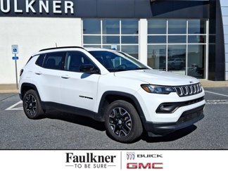 Used 2022 Jeep Compass Latitude image 1