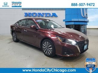Used 2023 Nissan Altima 2.5 SV image 1