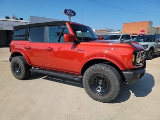 Used 2022 Ford Bronco Outer Banks image 1