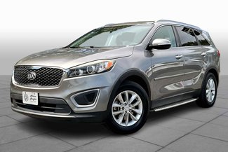 Used 2017 Kia Sorento LX image 1