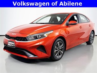 Used 2022 Kia Forte LXS w/ LXS Technology Package image 1