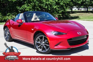 Used 2016 MAZDA MX-5 Miata Grand Touring image 1