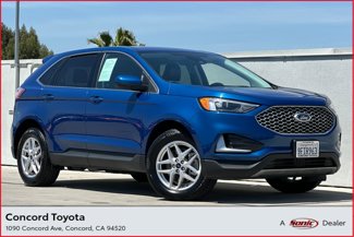 Used 2023 Ford Edge SEL image 1