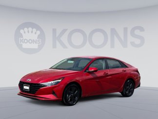 Used 2022 Hyundai Elantra SEL image 1
