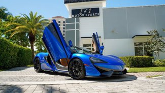 Used 2018 McLaren 570S Spider image 1