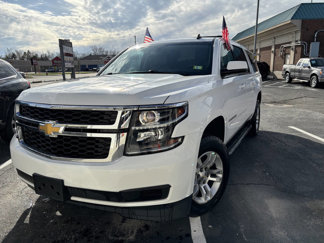 Used 2015 Chevrolet Suburban LT image 1