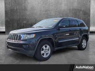 Used 2013 Jeep Grand Cherokee Laredo w/ Laredo E Group image 1