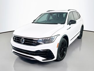 Used 2022 Volkswagen Tiguan SE R-Line image 1