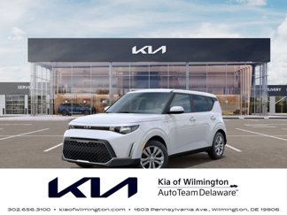 New 2025 Kia Soul LX image 1
