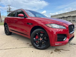 Used 2017 Jaguar F-PACE R-Sport image 1