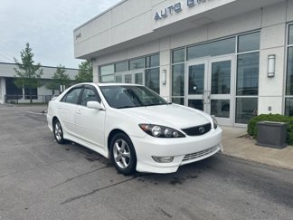 Used 2005 Toyota Camry SE image 1
