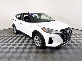 Certified 2023 Nissan Kicks S image 1