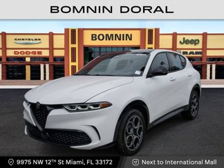 New 2025 Alfa Romeo Tonale image 1
