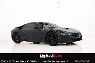 Used 2015 BMW i8 image 1