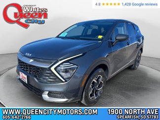 Used 2024 Kia Sportage LX image 1