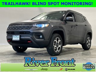 Used 2022 Jeep Compass Trailhawk w/ Trailhawk Convenience Group image 1
