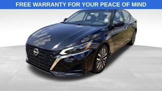 Used 2023 Nissan Altima 2.5 SV image 1