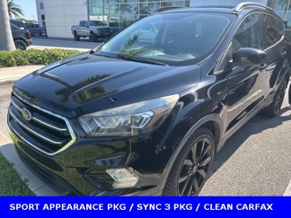 Used 2018 Ford Escape SE w/ SE Sport Appearance Package image 1