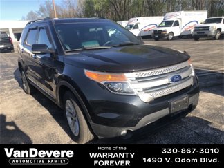 Used 2013 Ford Explorer XLT w/ Class III Trailer Tow Pkg image 1