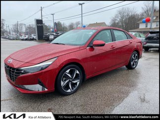 Used 2023 Hyundai Elantra Limited image 1
