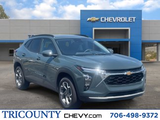 Used 2025 Chevrolet Trax LT image 1
