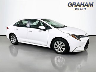 Used 2022 Toyota Corolla LE image 1