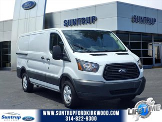 Used 2018 Ford Transit 250 130 Low Roof image 1