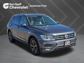 Used 2018 Volkswagen Tiguan SEL image 1