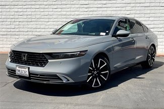Used 2024 Honda Accord Touring image 1
