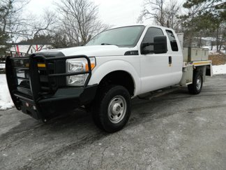 Used 2016 Ford F250 XL w/ Camper Package image 1