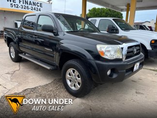 Used 2005 Toyota Tacoma PreRunner image 1