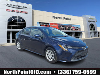 Used 2022 Toyota Corolla LE image 1
