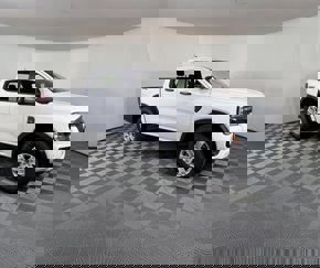 New 2025 Ford Ranger XL image 1