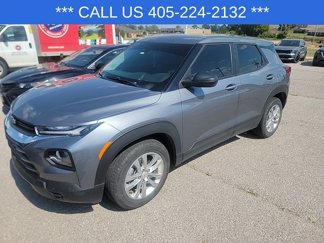 Used 2021 Chevrolet TrailBlazer LS image 1