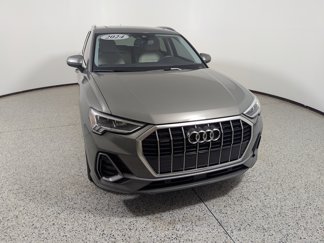 Certified 2024 Audi Q3 2.0T Premium Plus w/ Premium Plus Package image 1