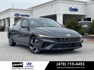 New 2025 Hyundai Elantra SEL image 1