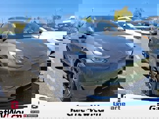 Used 2021 Tesla Model Y Long Range image 1