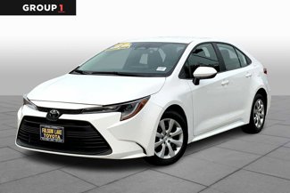 Used 2024 Toyota Corolla LE image 1