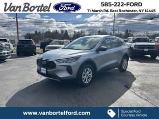 Used 2024 Ford Escape Active image 1