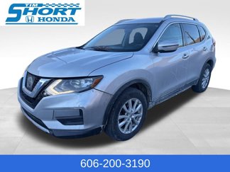 Used 2017 Nissan Rogue SV image 1