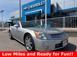 Used 2004 Cadillac XLR image 1