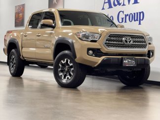Used 2016 Toyota Tacoma TRD Off-Road w/ Towing Package image 1